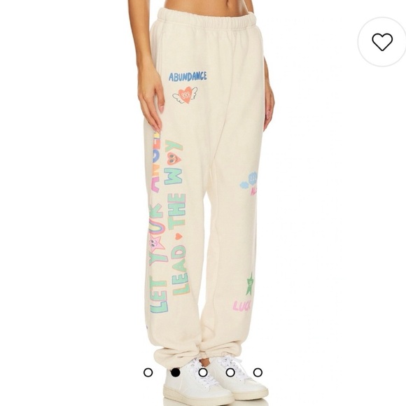 NWOT The Mayfair Group- Angels All Around You Sweatpants in Cream. Size S/M - Picture 2 of 6